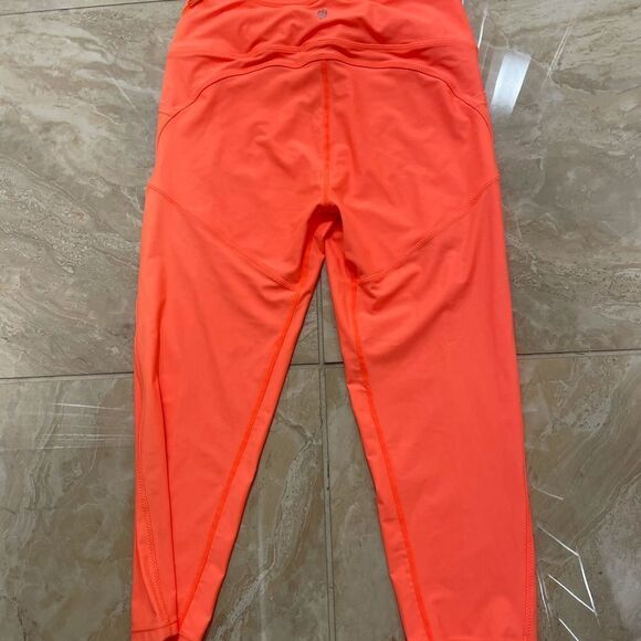 NWOT Free People Movement leggings size M - Picture 6 of 8